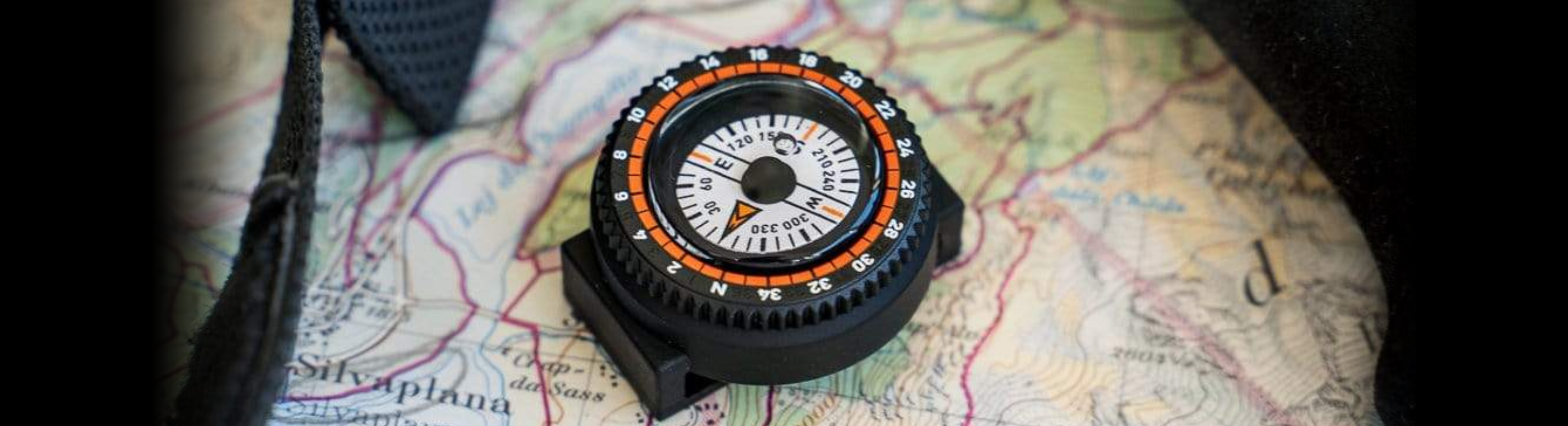 Luminox compass watch clearance