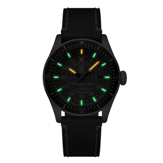 Air Automatic Constellation, 42 mm, Pilotenuhr - 9602, Nachtansicht mit grünen und orangenen Leuchtröhren