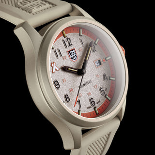 Bear Grylls Survival Land, 43 mm, Outdoor Abenteuer Uhr - 3717	, Ziffernblatt