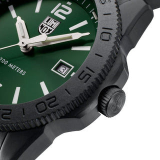 Pacific Diver, 44 mm, Taucheruhr - 3137.B	, Detailansicht Ziffernblatt und Krone
