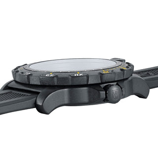 RECON Point Man, 45 mm, Heritage Uhr - 8825.H.SET	, Seitenansicht mit Krone und Armband