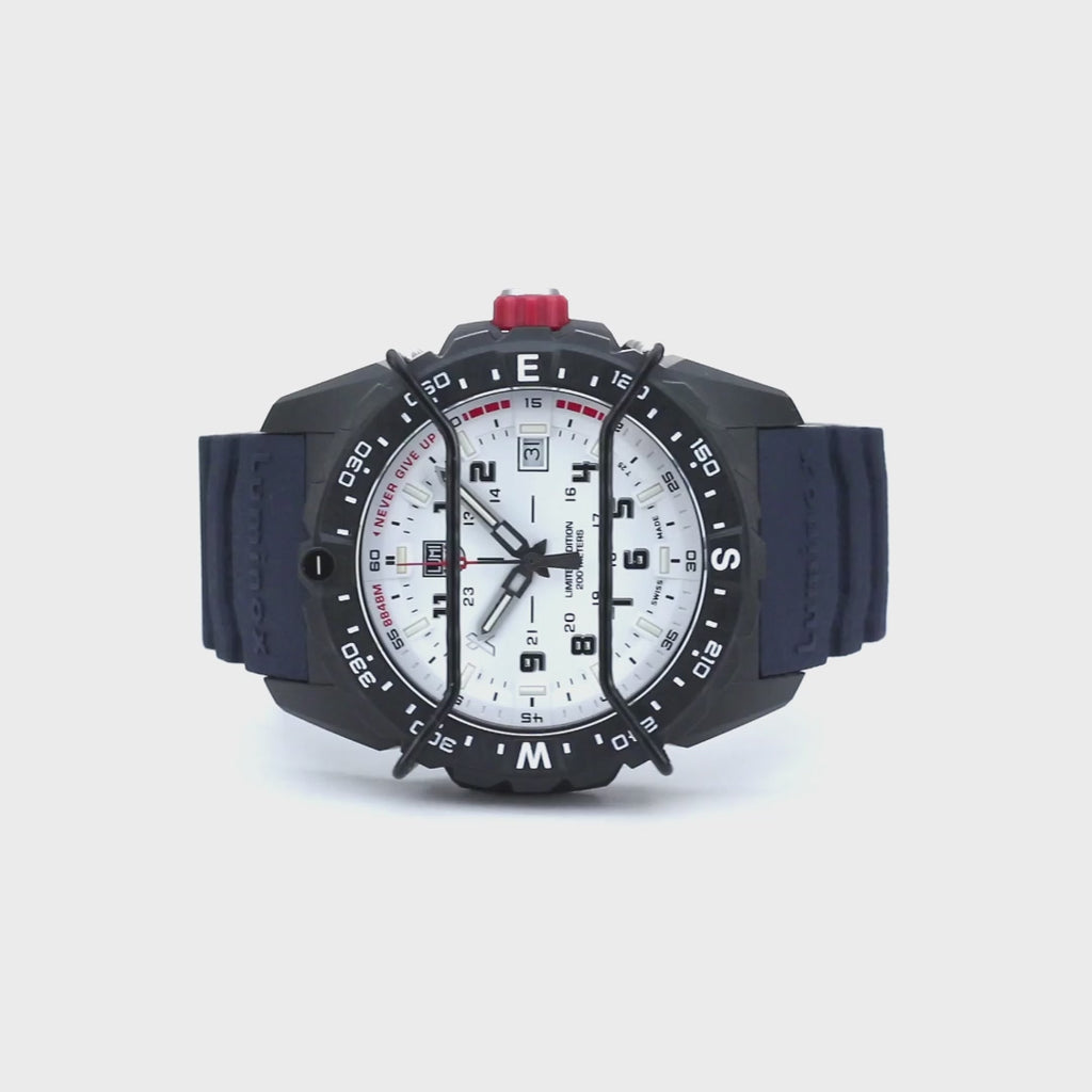 Bear Grylls Survival, 43 mm, Outdoor-Uhr, XB.3737, Abnehmbarer Rammschutz, der das Glas zusätzlich schützt, Uhr Video