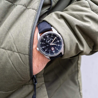 Atacama Adventurer Field, 42 mm, Abenteuer Uhr - 1761, Uhr getragen