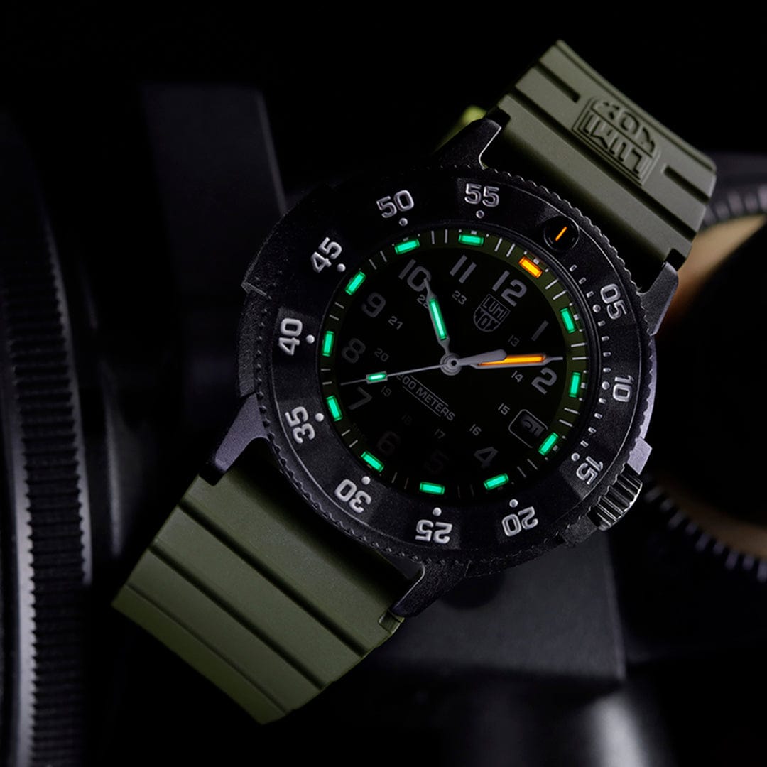 Original Navy SEAL 43 mm, Dive Watch - Main Image